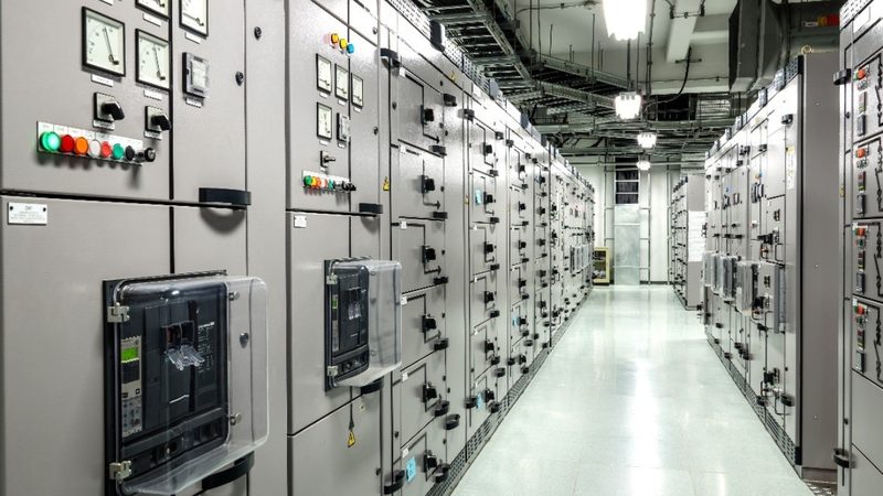 小型低压断路器选型要点：安全可靠，节能高效