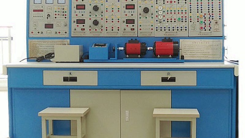 上海直流电机正反转控制：揭秘其工作原理与选型要点